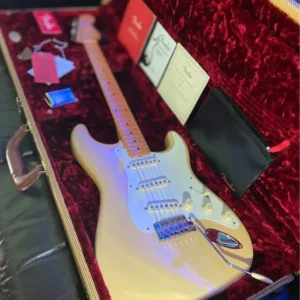 (2022) mint Fender American Vintage II 1957 Stratocaster