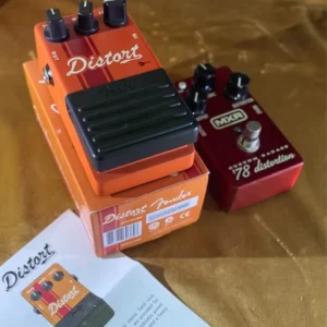 Fender Distort w box