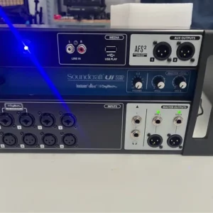 Soundcraft UI12 Mixing Desk