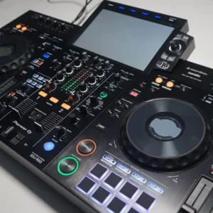 Pioneer XDJ-RX3 DJ Controller