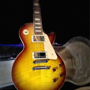 (2011) Gibson Les Paul standard plus