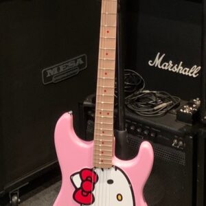 FENDER Hello Kitty Squier Stratocaster