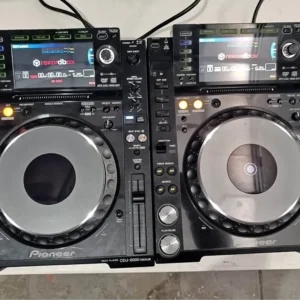 Pioneer DJ CDJ2000 Nexus Pair