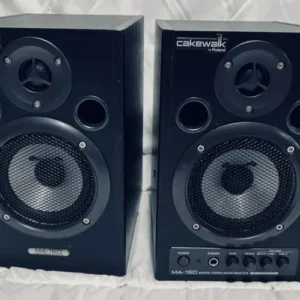 Roland MA 15D Digital Studio Monitors